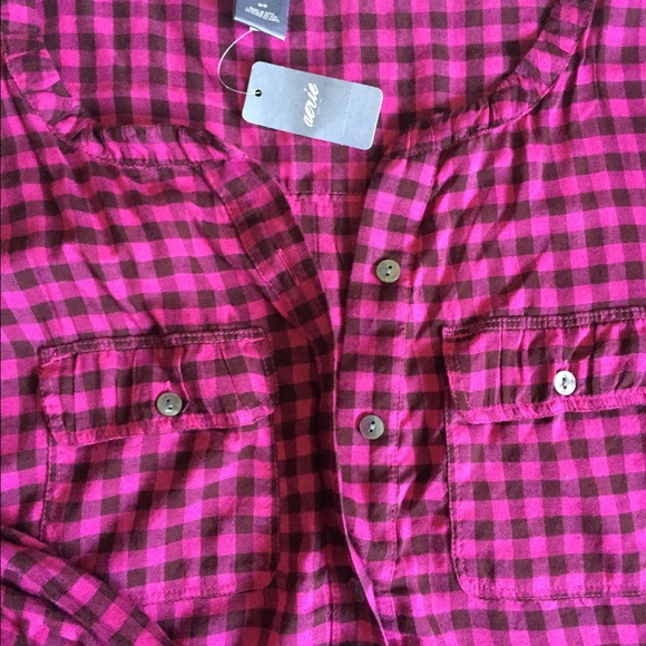Aerie Plaid Shirt. Magenta. Size medium. - Picture 3 of 4