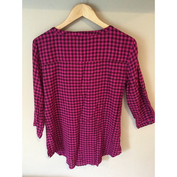 Aerie Plaid Shirt. Magenta. Size medium. - Picture 4 of 4