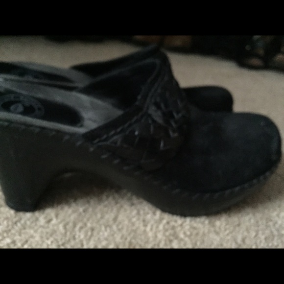 Black clogs