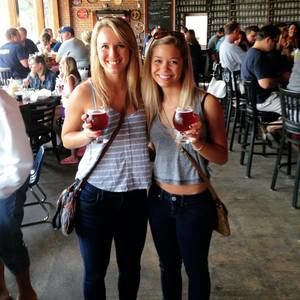 Meet your Posher, Casey