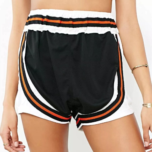 UNIF Pants - NWT XS UNIF Jogger Short