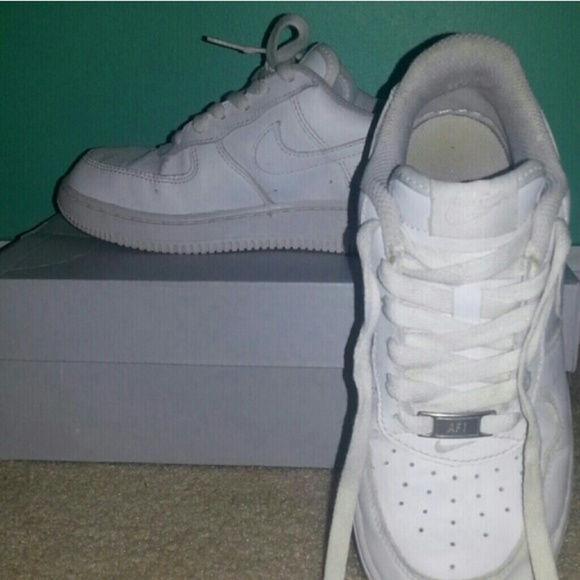 STILL AVAILABLE !! nike air force 1