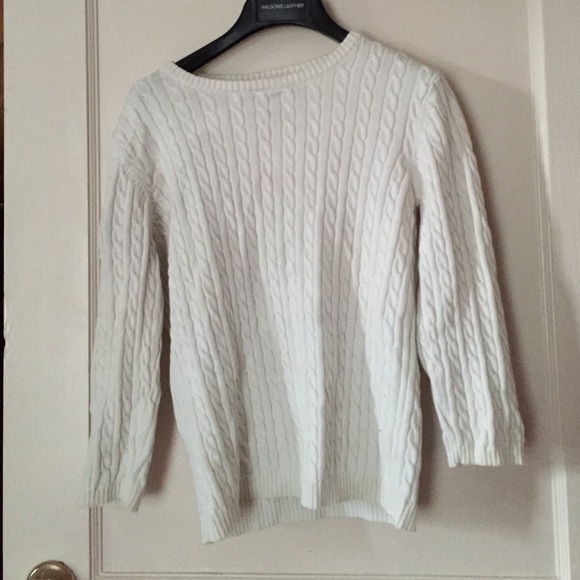 Sweater - Picture 1 of 3