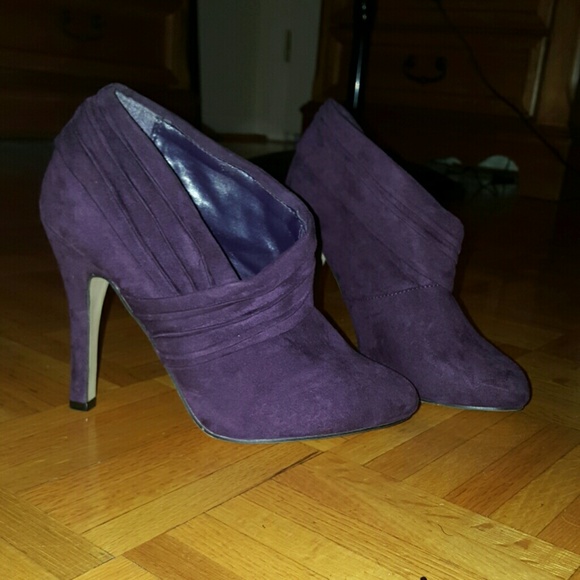 Purple suede heels