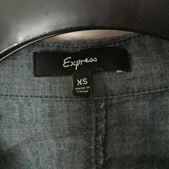 Blouse - Picture 2 of 3