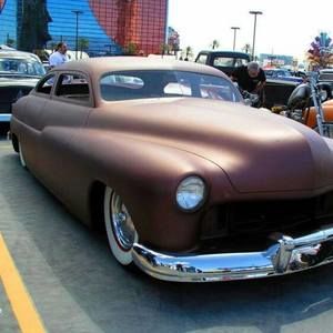 Meet your Posher, Lara