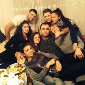 Meet your Posher, Renaldo