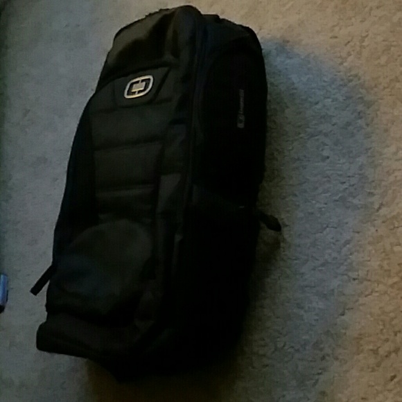 Ogio backpack - Picture 2 of 2