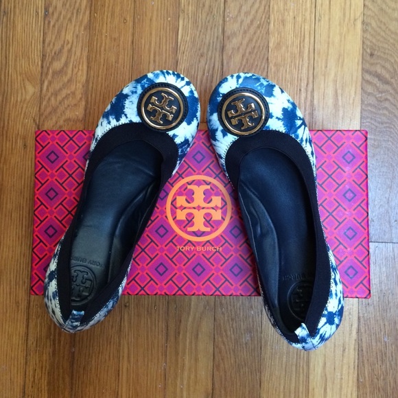 Tory Burch Shoes - Tory Burch Caroline flats in tie dye