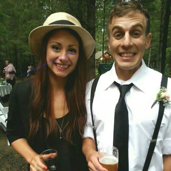 Meet your Posher, Morghan - Picture 2 of 4