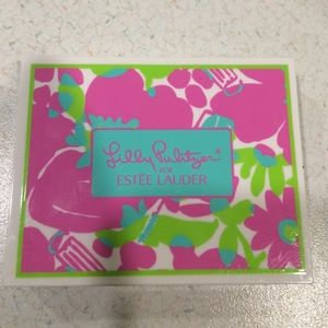 Lilly Pulitzer for Estée Lauder compact
