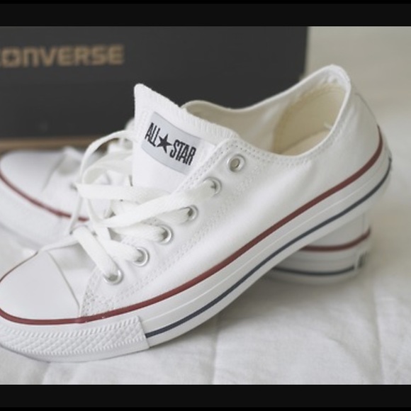 ISO LOOKING FOR WHITE CONVERSE