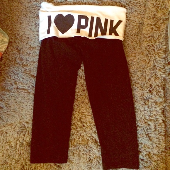 PINK cropped leggings