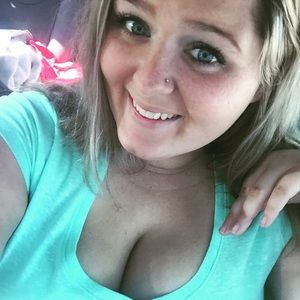 Meet your Posher, Kara