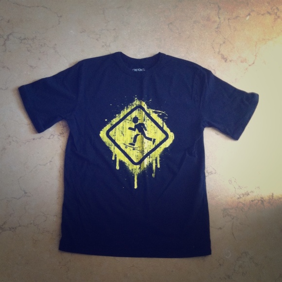 Yellow sign with skating dude inside