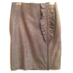 Gray ruffle Banana Republic skirt