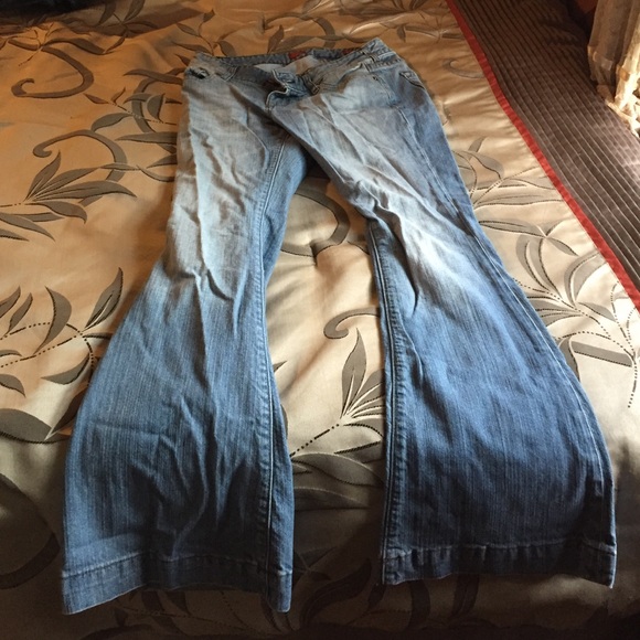 Express faded jeans