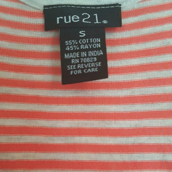 Must go if not sold item will be donated. - Picture 2 of 4