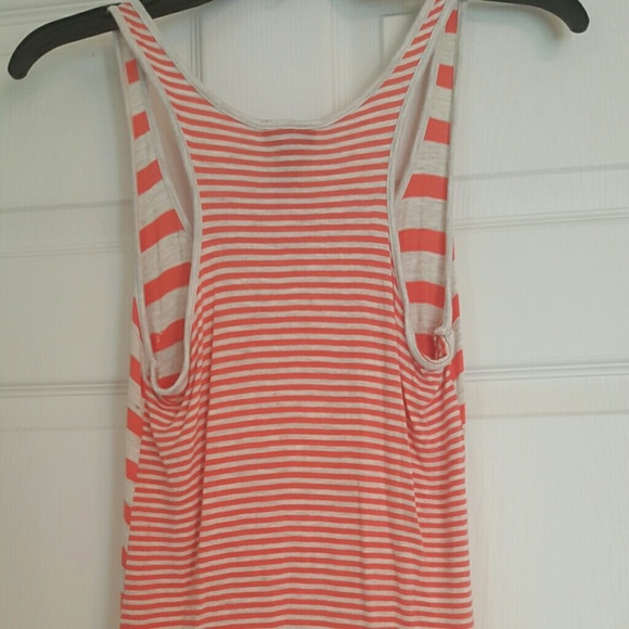 Must go if not sold item will be donated. - Picture 3 of 4