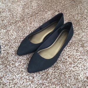Black pointed toe flats. Size 10W