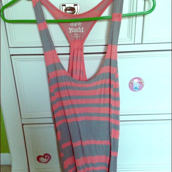 Orange and Grey✌🏼️