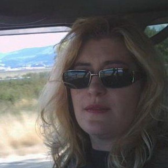 Meet your Posher, Tara