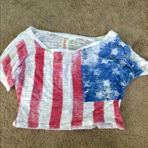 Tops - American Flag Crop Top!