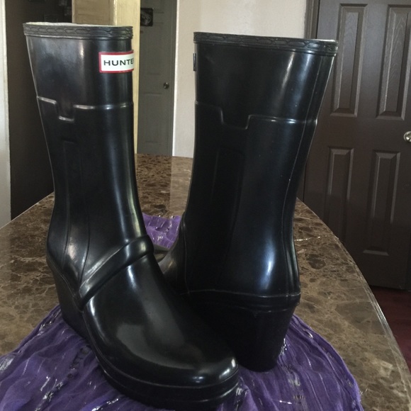 Hunter black boots