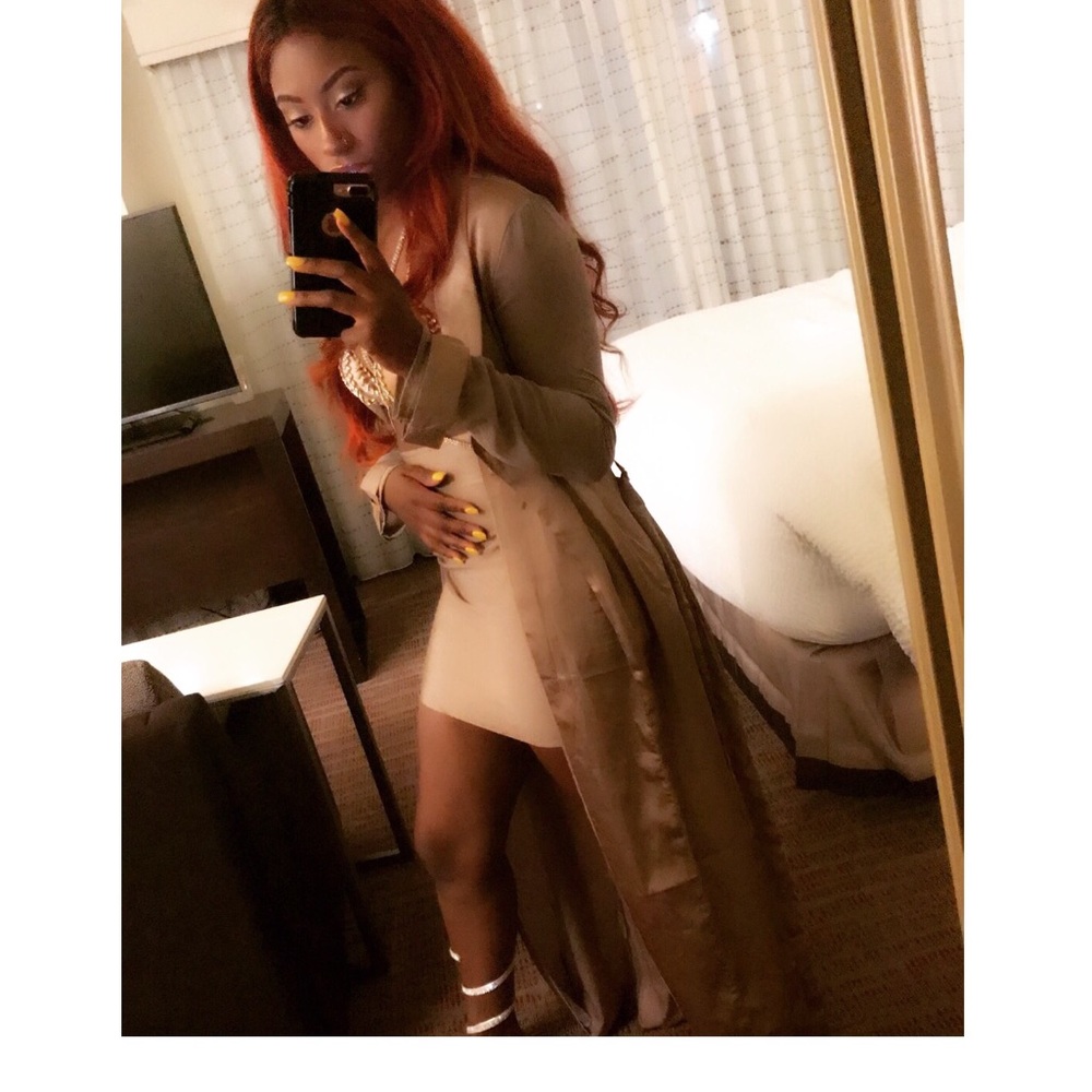 Meet your Posher, N'yajae