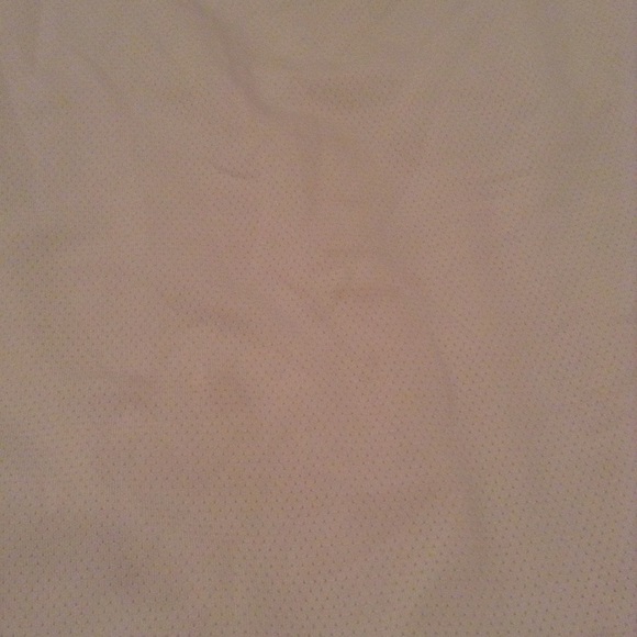 Ellie workout gear mesh top in white - Picture 3 of 4