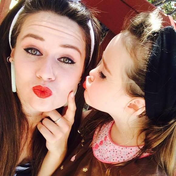 Meet your Posher, Raya - Picture 1 of 1