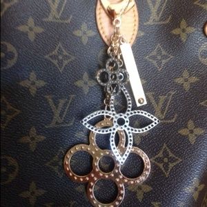 💢sale💢tapage charm💢