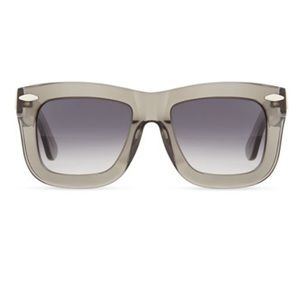 Bundle for @caelynlegere