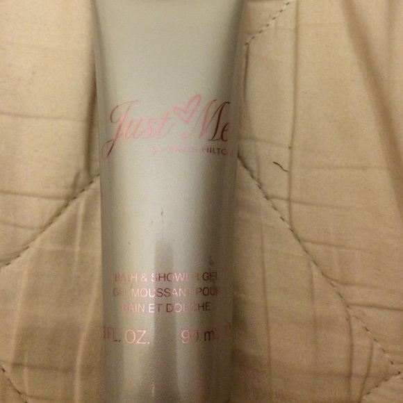 Brand new just me body wash - Picture 1 of 1