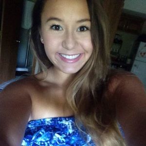 Meet your Posher, Shayrae