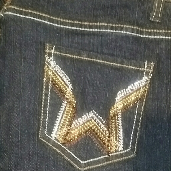 Jeans - Picture 2 of 4