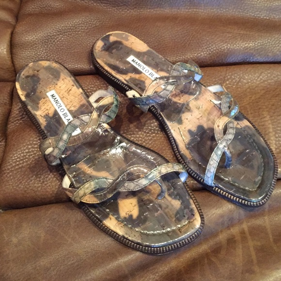 Manolo Blahnik sandals. - Picture 2 of 5