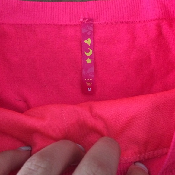 Pink Bandeau! - Picture 2 of 2