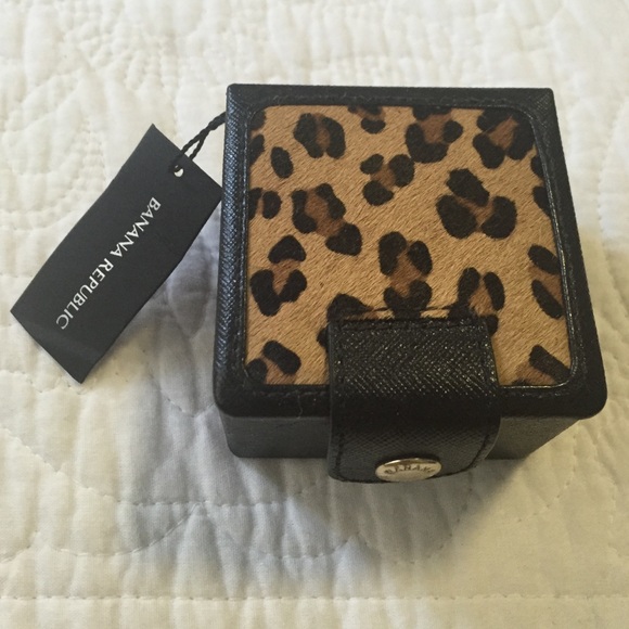 Banana Republic Jewelry Case