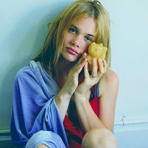 Meet your Posher, Joie