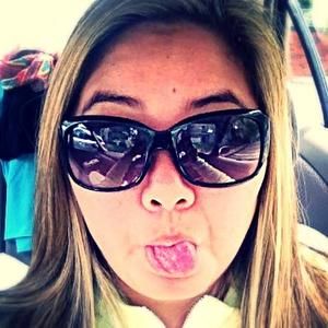 Meet your Posher, Sasha