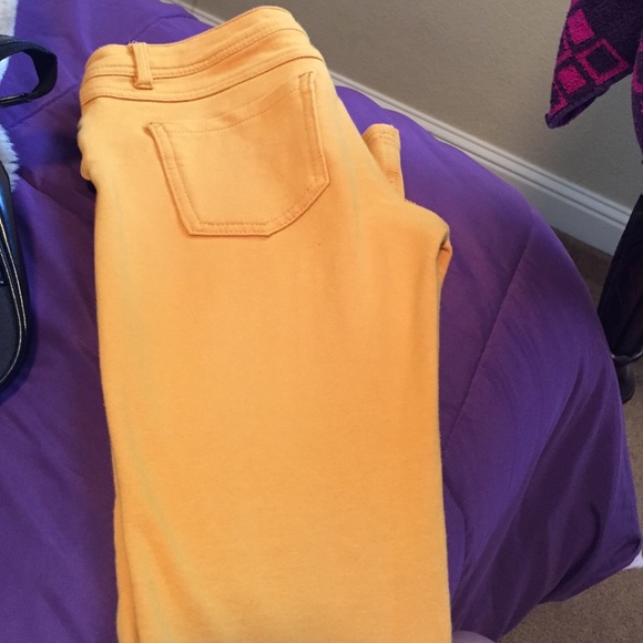Mustard jeggings