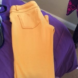 Mustard jeggings