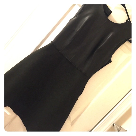 Zara Dresses & Skirts - NWOT Zara Dress (Color: Dark Green)