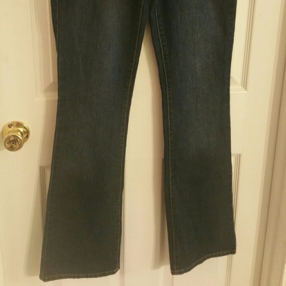 Jeans - Picture 3 of 3