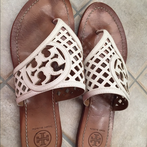Tory Burch size 8 White sandals.
