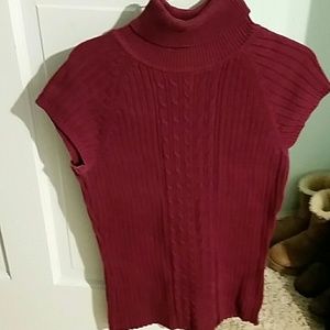 Maroon sweater