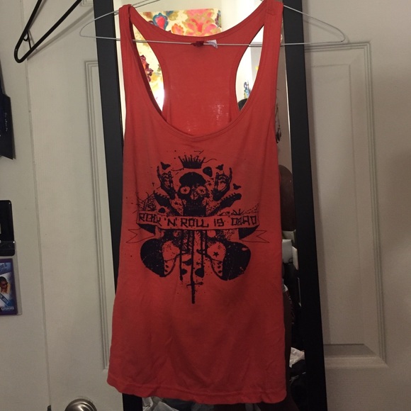 Coral tank top