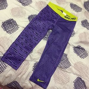 Nike pro Capri