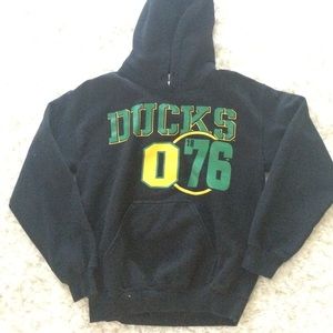 Black Oregon Ducks sweatshirt